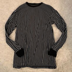 Oversized black and white striped shirt